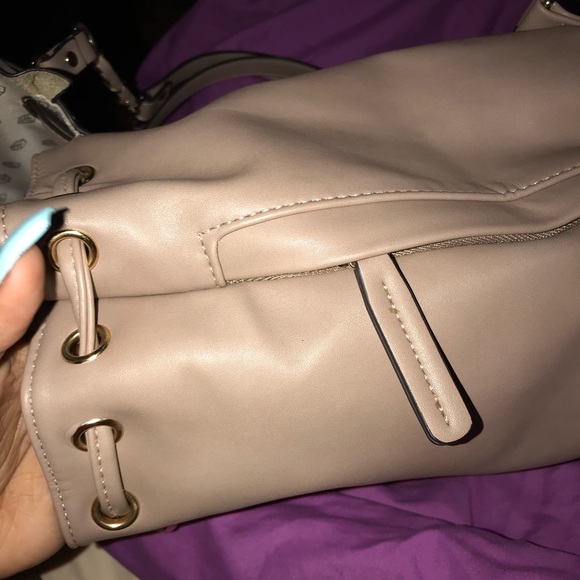 Call it Spring Backpack - Picture 5 of 7